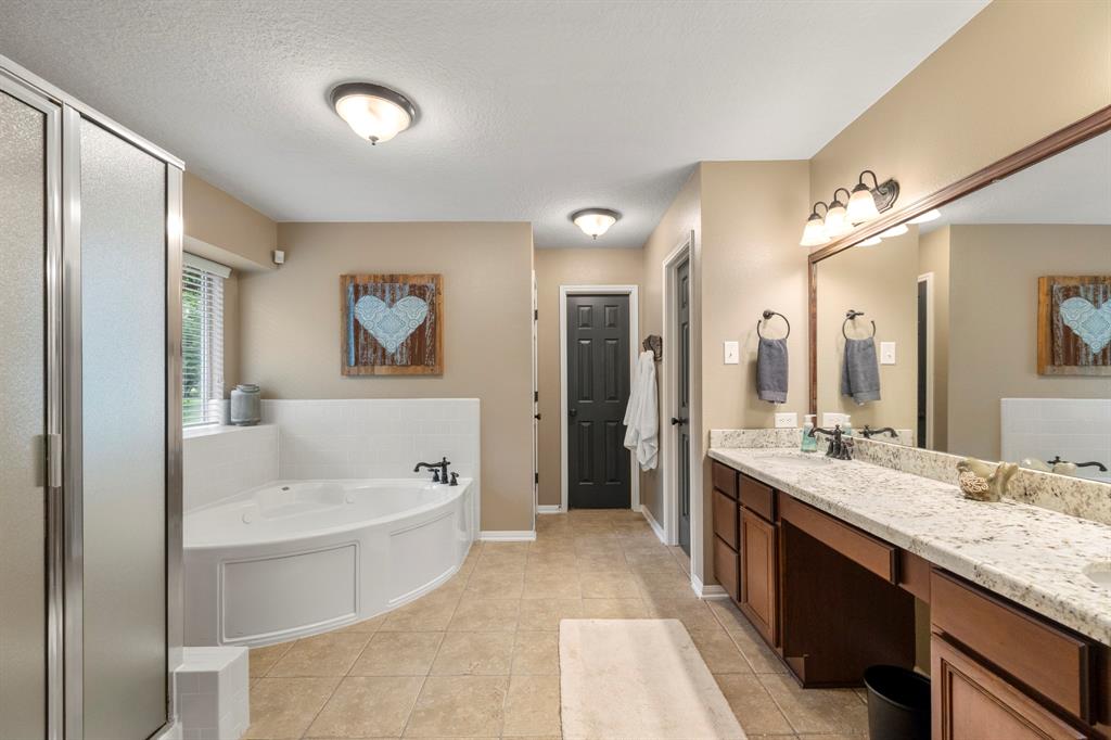 37022 Rancho Bauer, Magnolia, Texas image 24