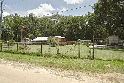 Photo of 400 Mudd Street, Coldspring, TX 77331 (MLS # 85658143)