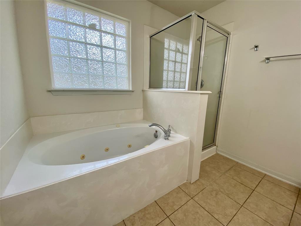 9414 Glendown Lane, Houston, Texas image 15