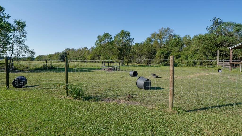 27717 Hwy 124, Winnie, Texas image 7