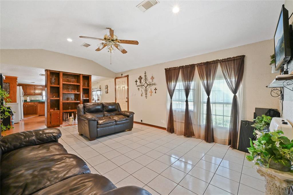 955 County Road 133, Liberty, Texas image 3
