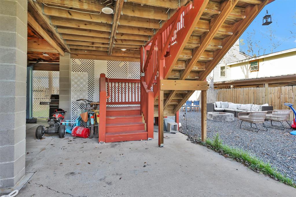 631 Clear Lake Road, Galveston, Texas image 35