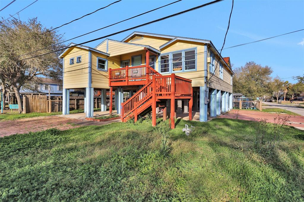631 Clear Lake Road, Galveston, Texas image 4