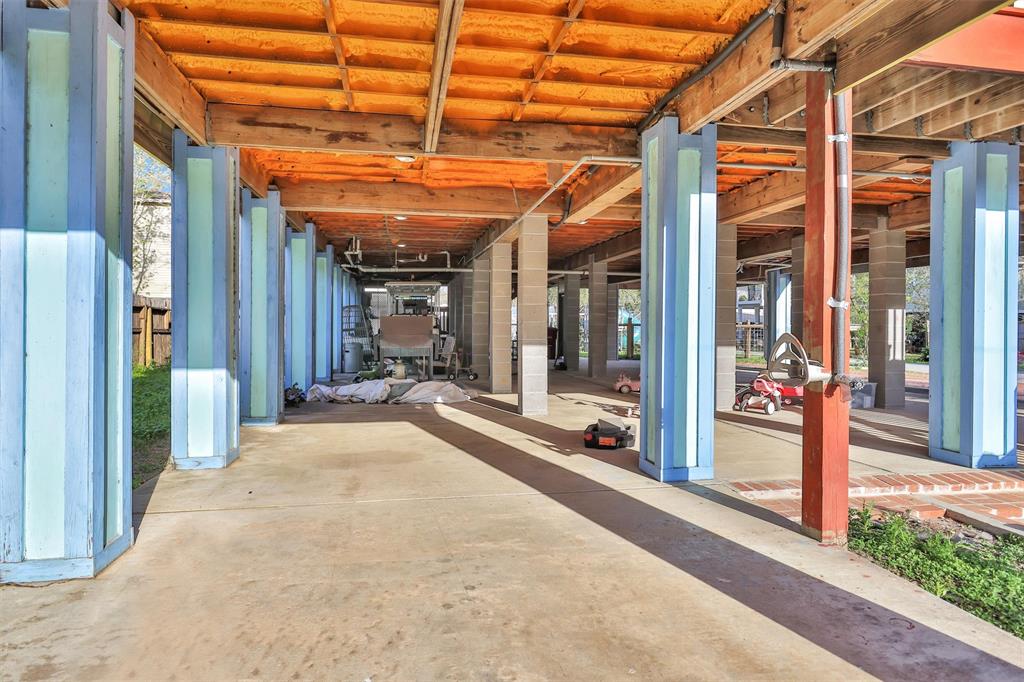 631 Clear Lake Road, Galveston, Texas image 39