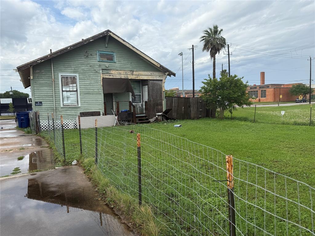 4311 Bernardo De Galvez Avenue, Galveston, Texas image 26