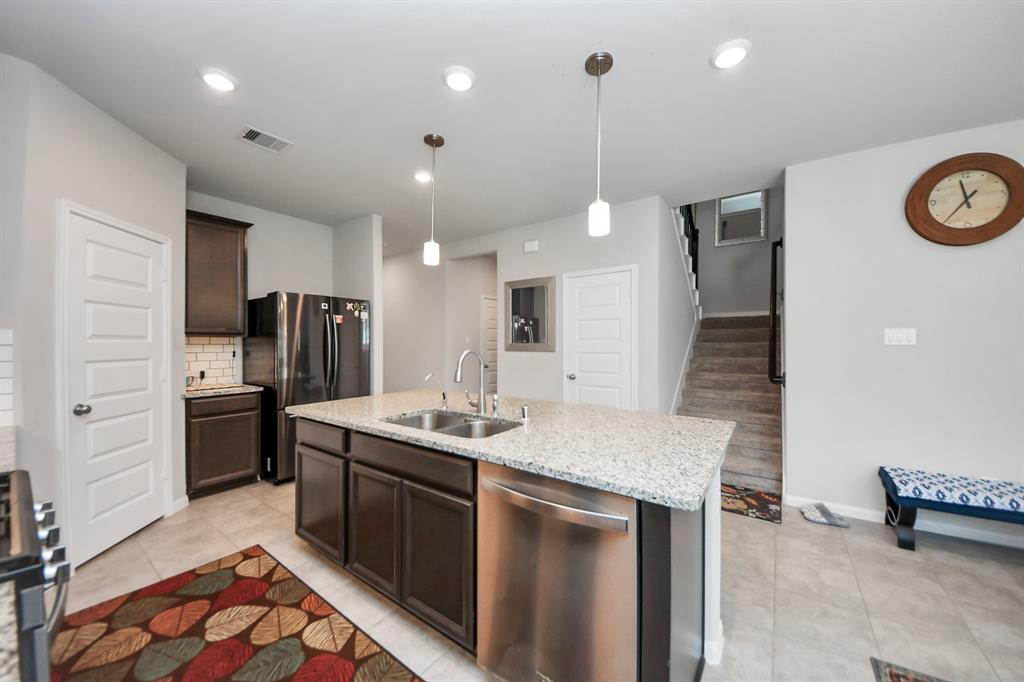 2517 Indigo Harvest Trail, Pearland, Texas image 17