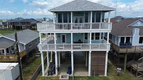 Photo of 12914 Jolly Roger Drive, Freeport, TX 77541 (MLS # 94252822)