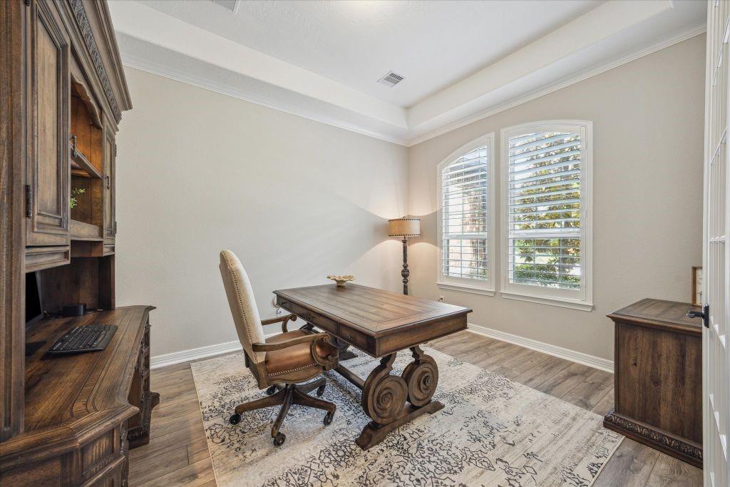 19707 Arbors Edge Court
