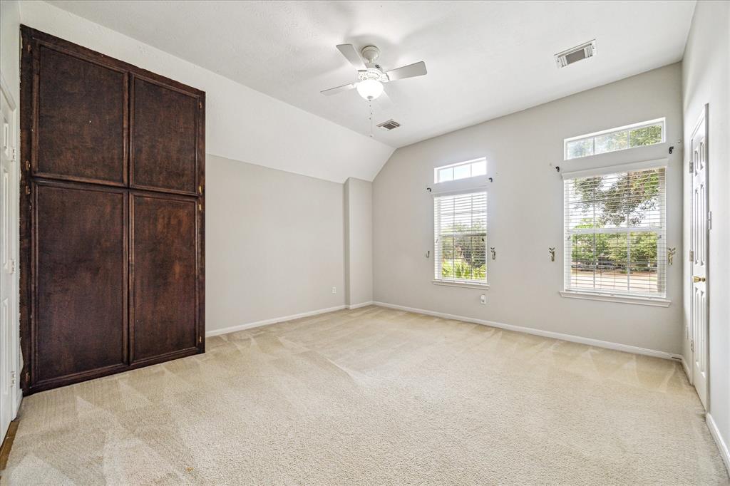 13822 Blue Vista Drive, Sugar Land, Texas image 20