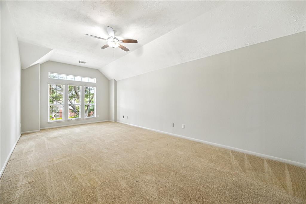 13822 Blue Vista Drive, Sugar Land, Texas image 23