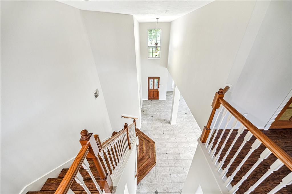 13822 Blue Vista Drive, Sugar Land, Texas image 17