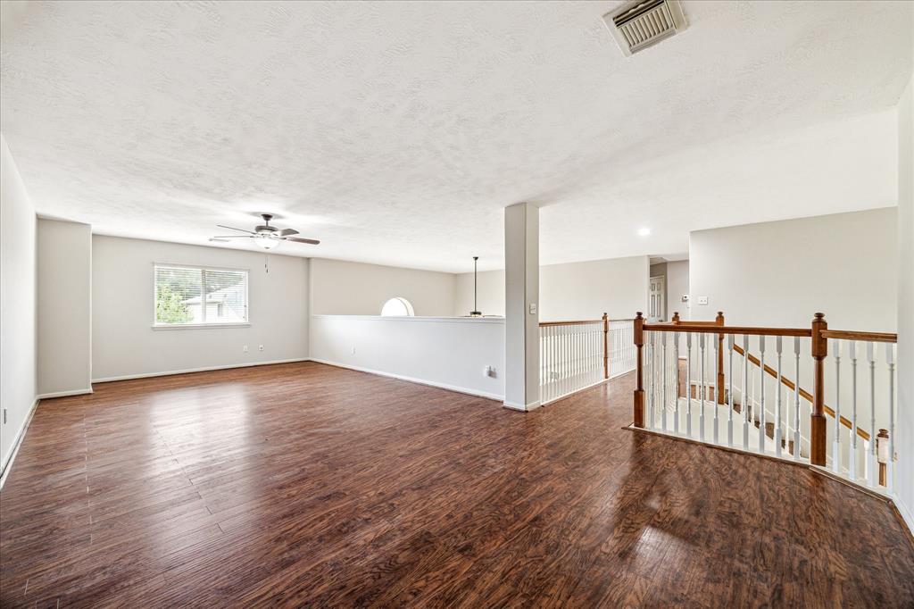 13822 Blue Vista Drive, Sugar Land, Texas image 19