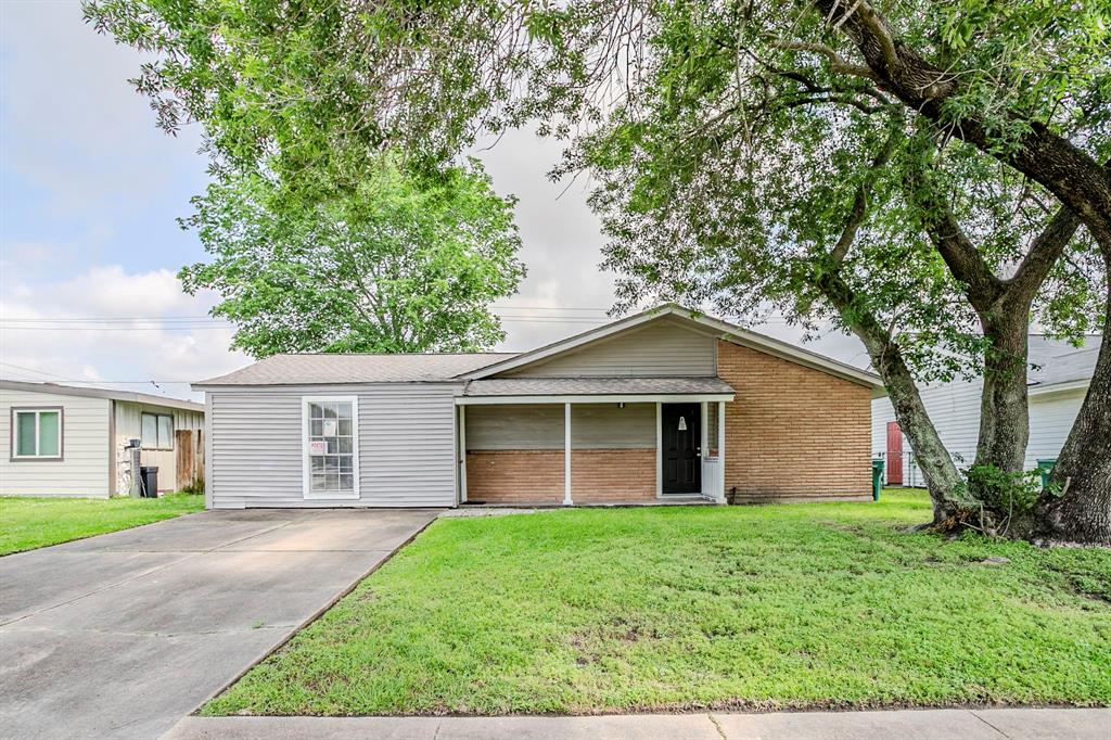 3705 Crawford Drive, Pasadena, Texas image 1