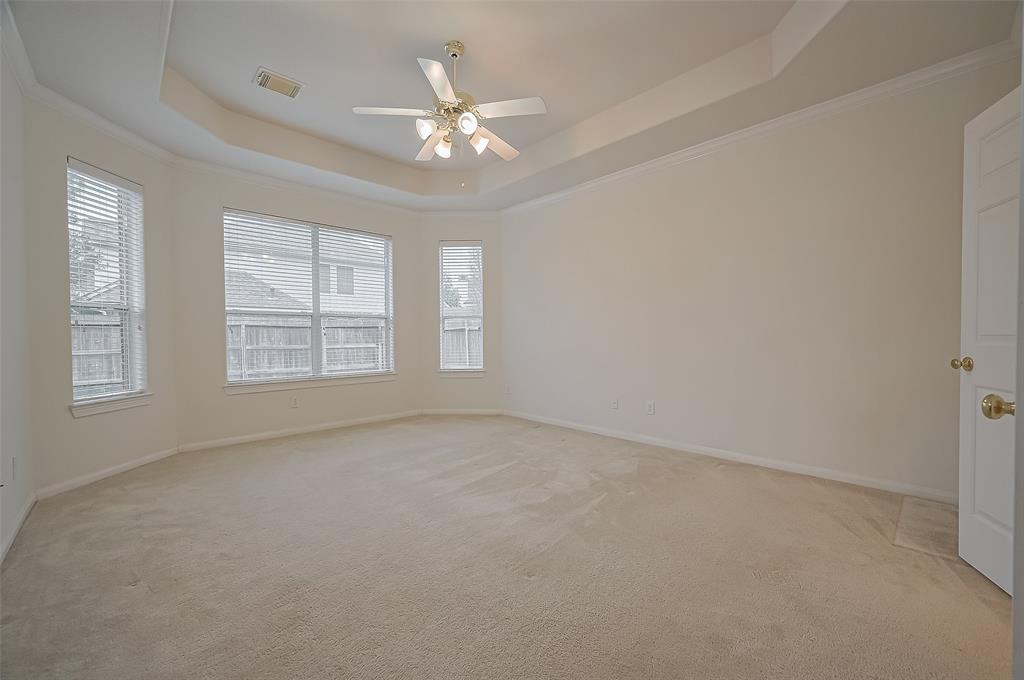 2105 Sentore Court, Pearland, Texas image 25