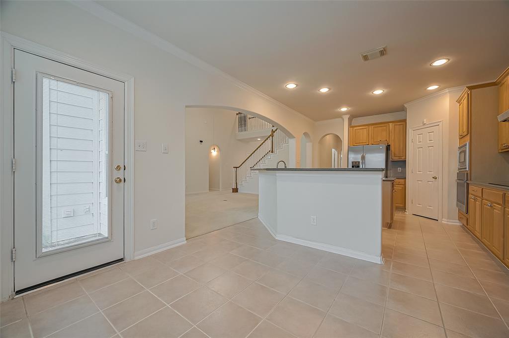 2105 Sentore Court, Pearland, Texas image 22