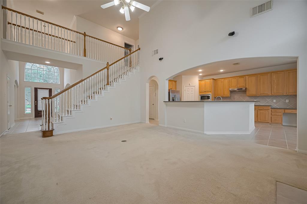 2105 Sentore Court, Pearland, Texas image 11