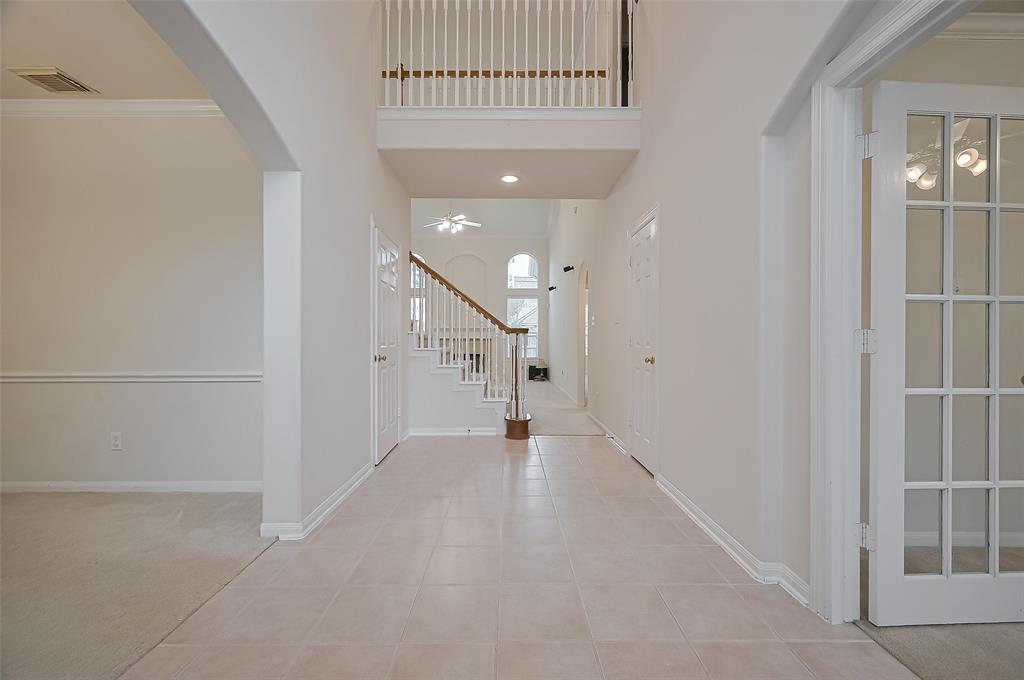 2105 Sentore Court, Pearland, Texas image 6