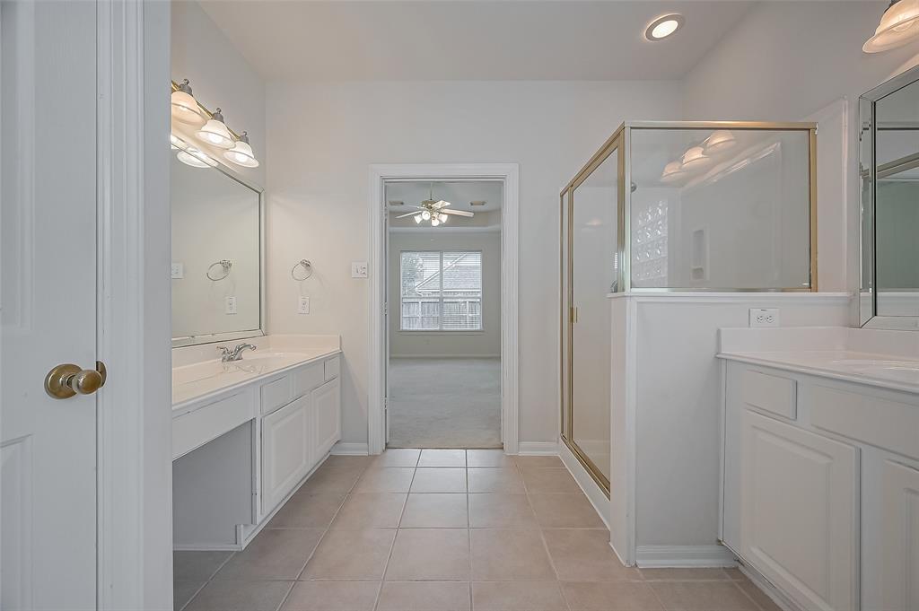 2105 Sentore Court, Pearland, Texas image 28