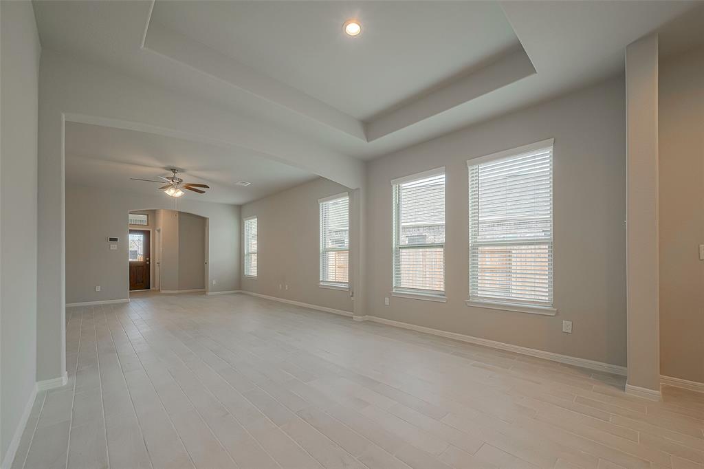 10123 Gold Finch Run, Magnolia, Texas image 6