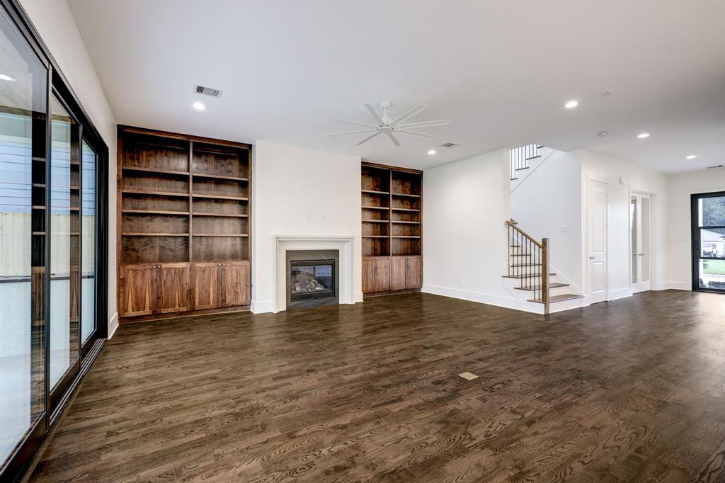 1701 Chantilly Lane, Houston, Texas image 12