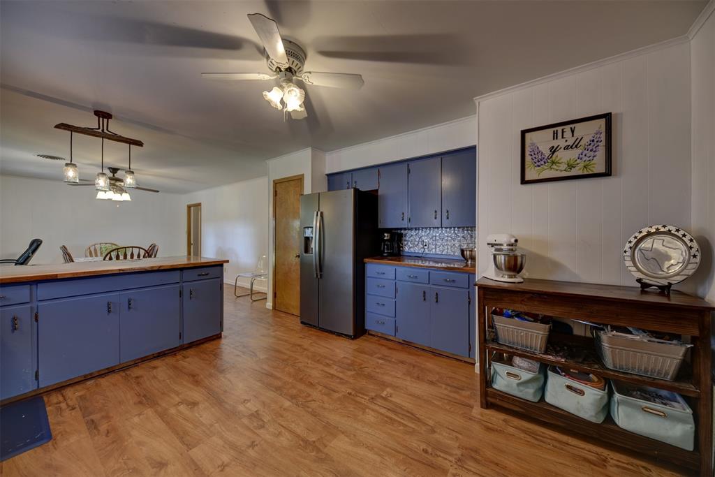 Photo 15 of 40 of 1508 Sandra Drive house