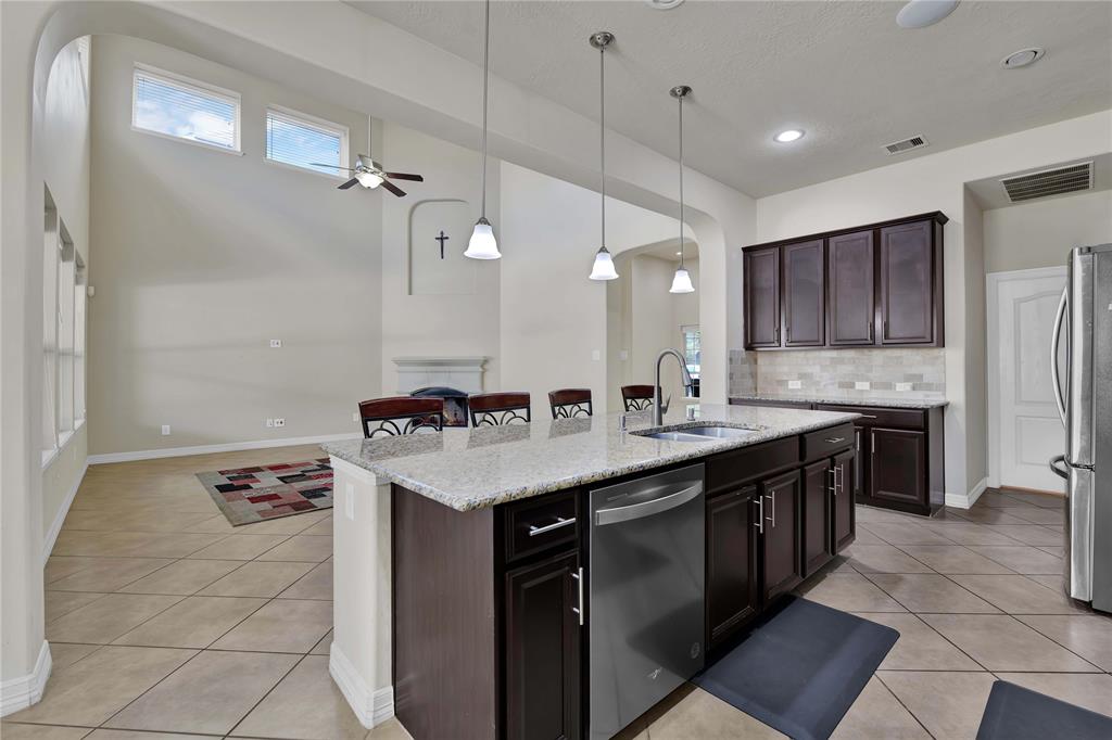 12615 Arnette Park Lane, Humble, Texas image 17