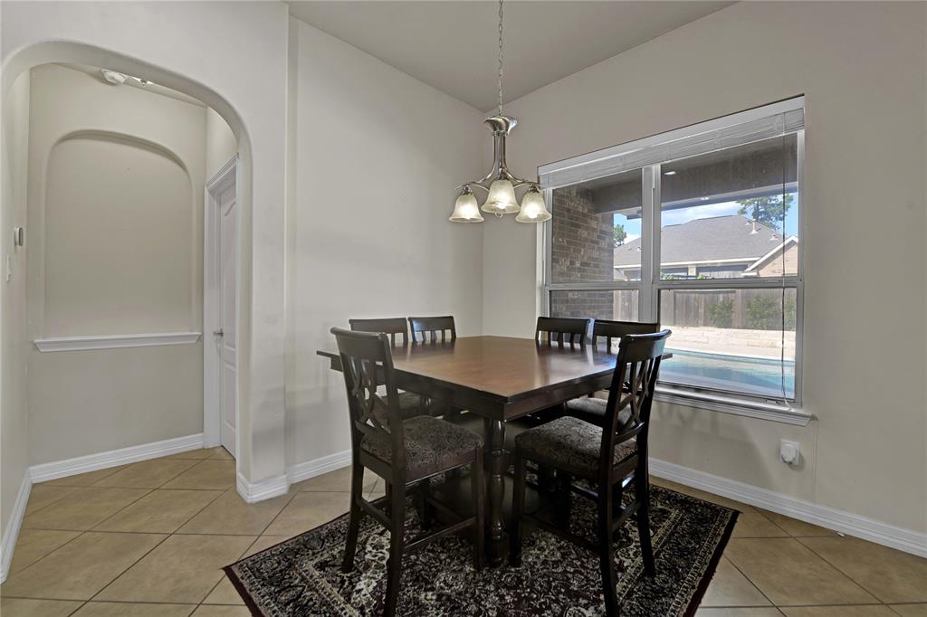 12615 Arnette Park Lane, Humble, Texas image 18