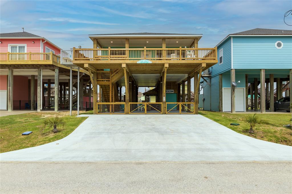 778 Wommack Dr Dr, Crystal Beach, Texas image 6