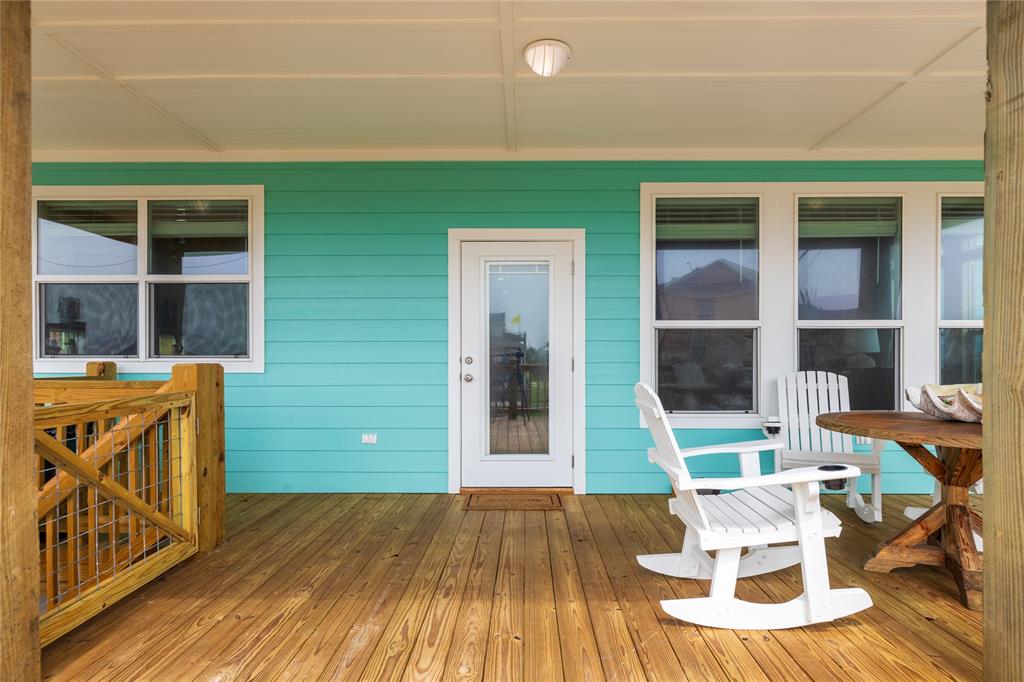 778 Wommack Dr Dr, Crystal Beach, Texas image 4