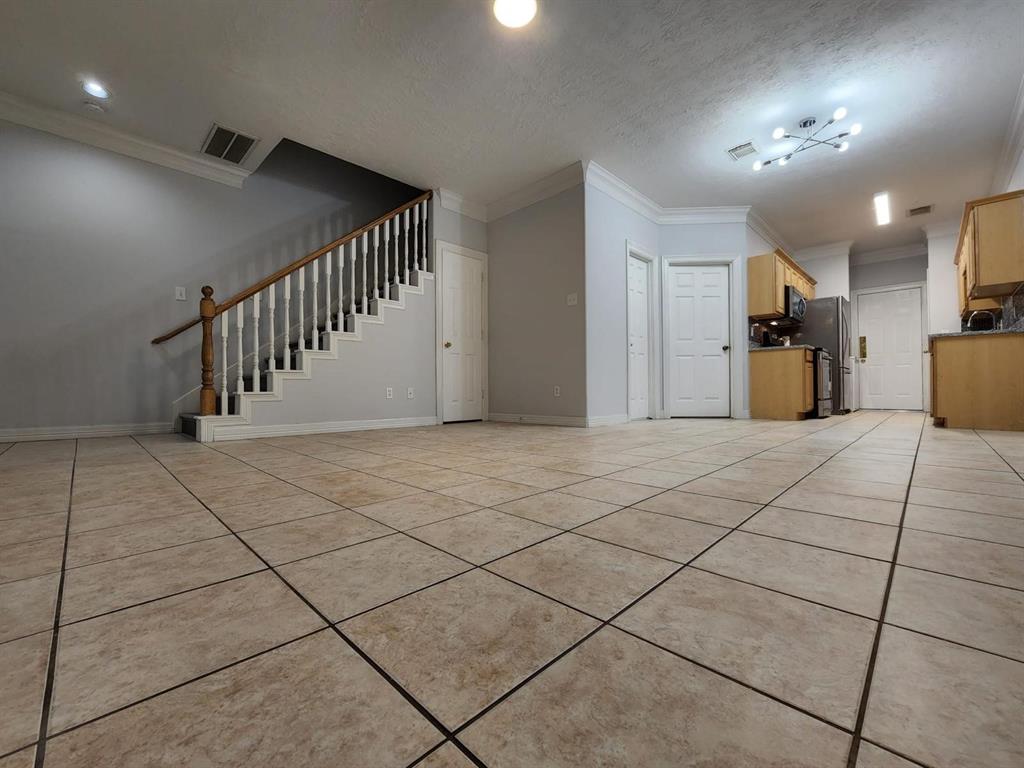 11045 Landswalk Drive Drive #113, Houston, Texas image 7