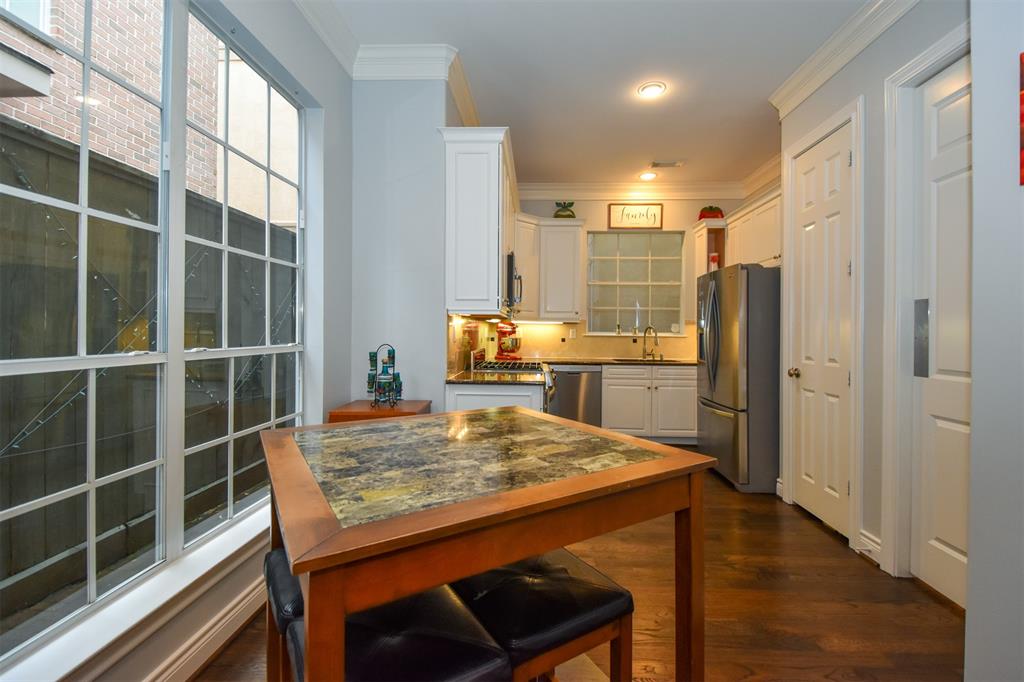 3226 Pemberton Circle Drive, Houston, Texas image 12