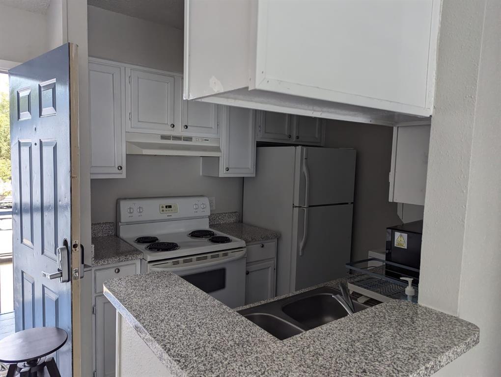 13151 Walden Road #220, Montgomery, Texas image 5
