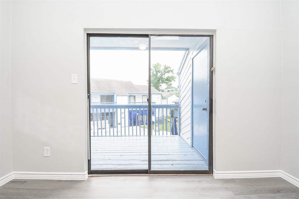 13151 Walden Road #220, Montgomery, Texas image 3