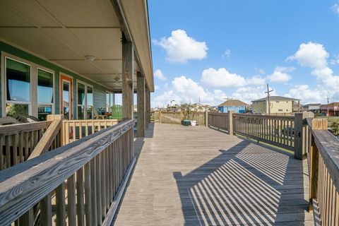 A home in Port Bolivar