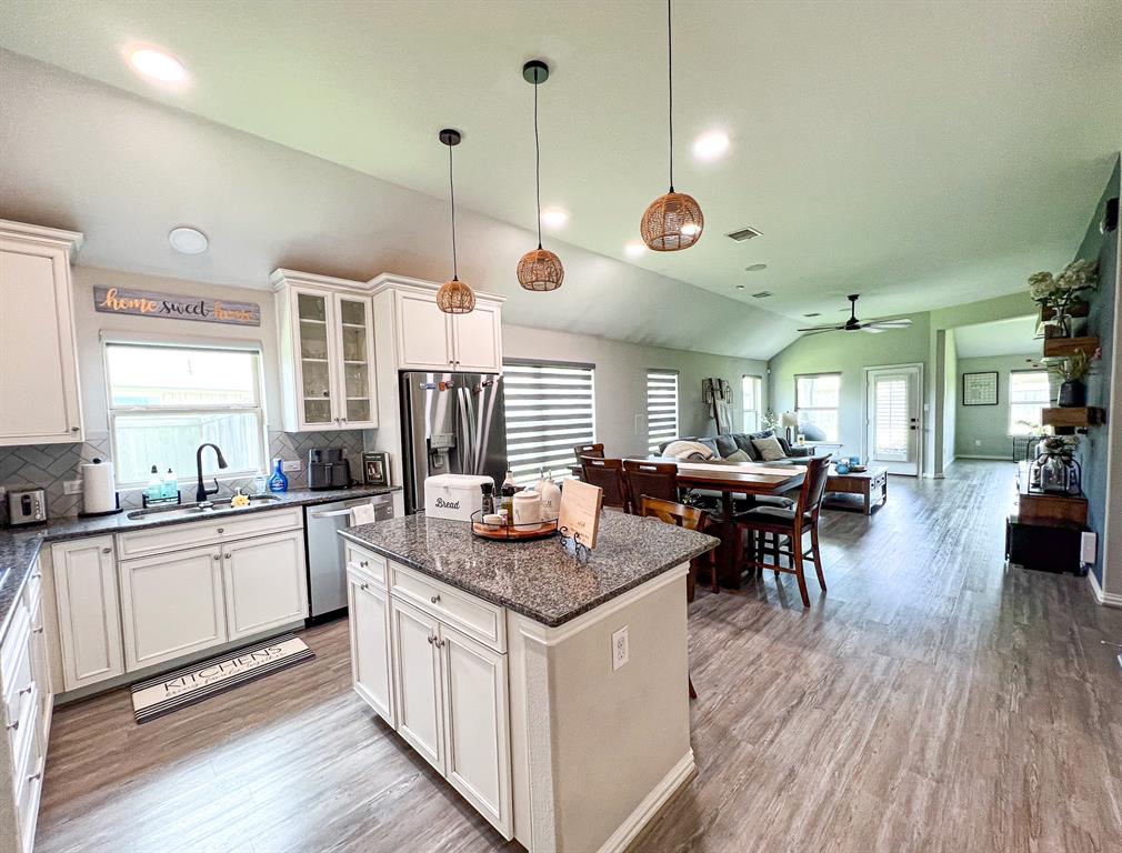 2900 Green Ash Court, Conroe, Texas image 5