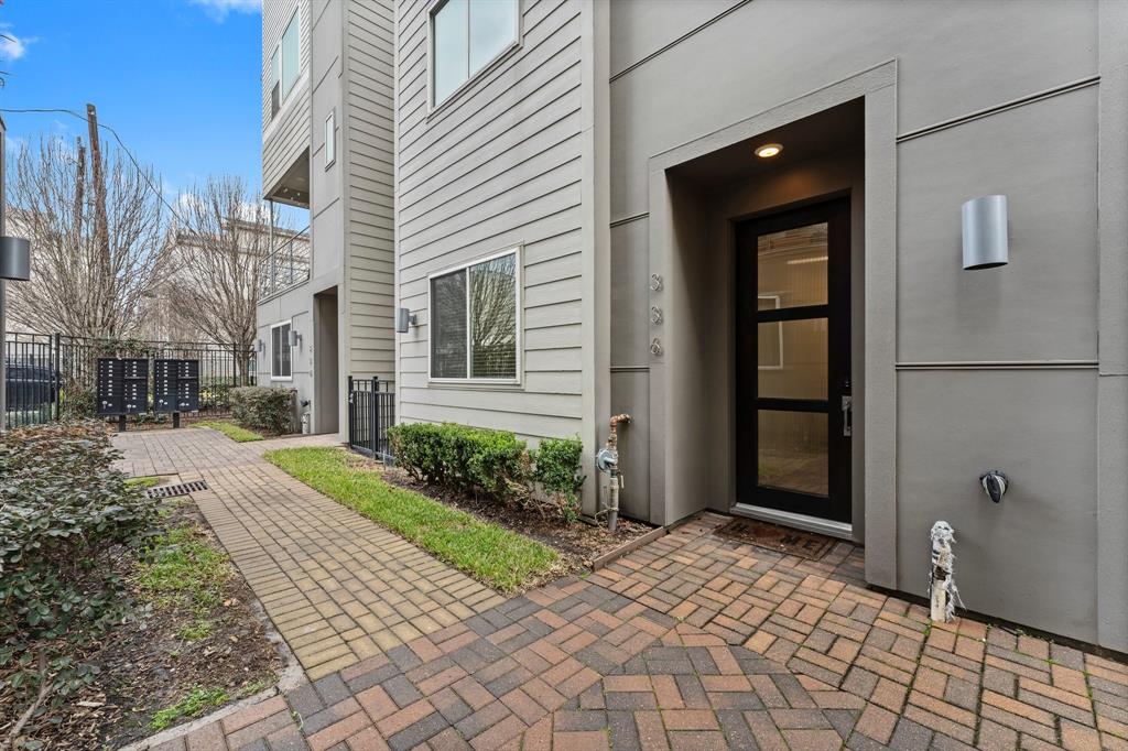 336 Eado Park Circle, Houston, Texas image 4