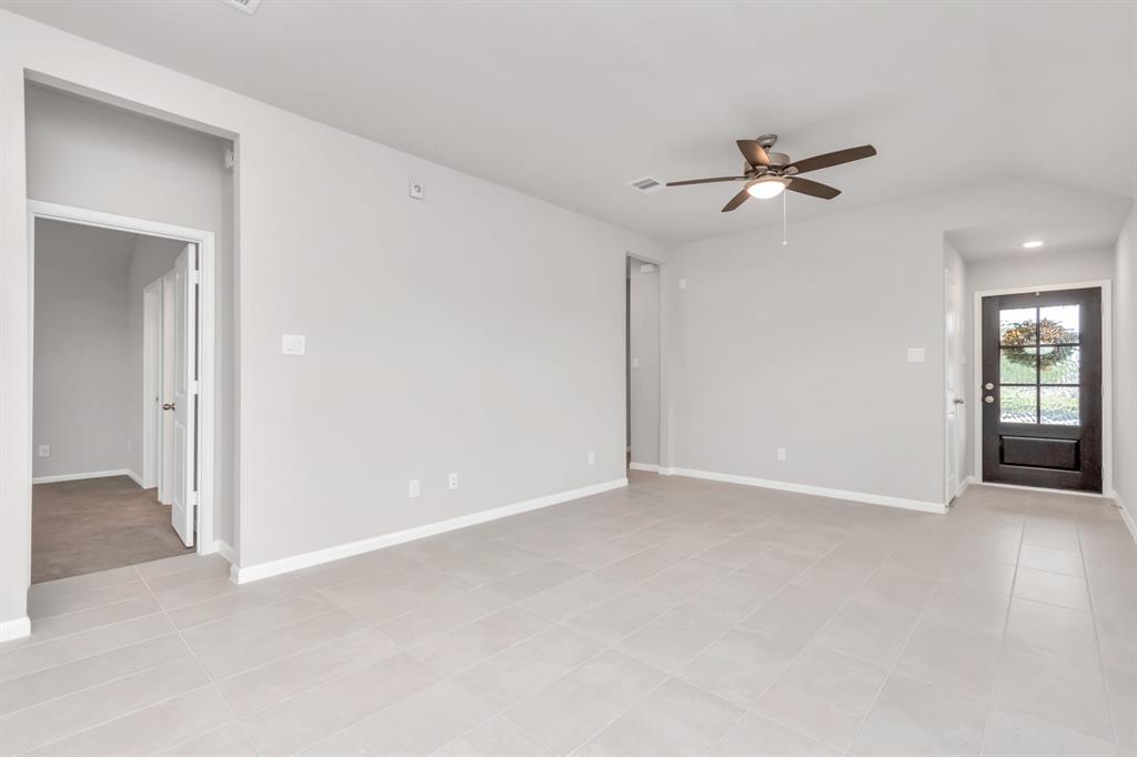 19592 Stripe Hill Bend