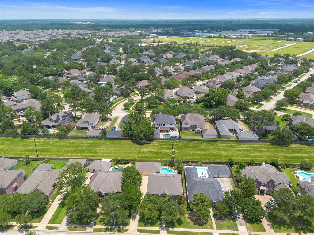 20306 Silverwood Trail, Cypress, Texas image 36
