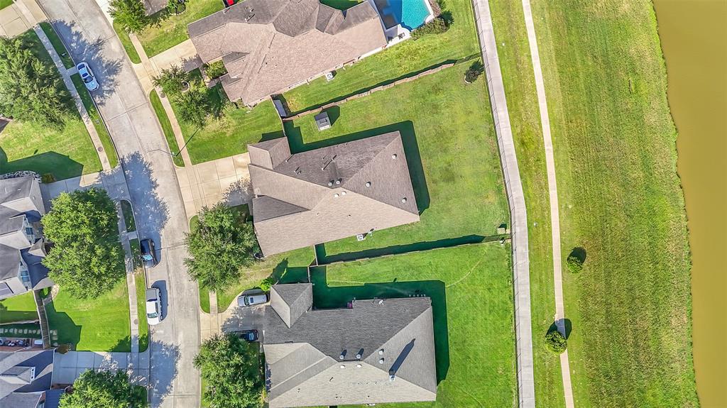 10718 Winding Green Drive, Humble, Texas image 6