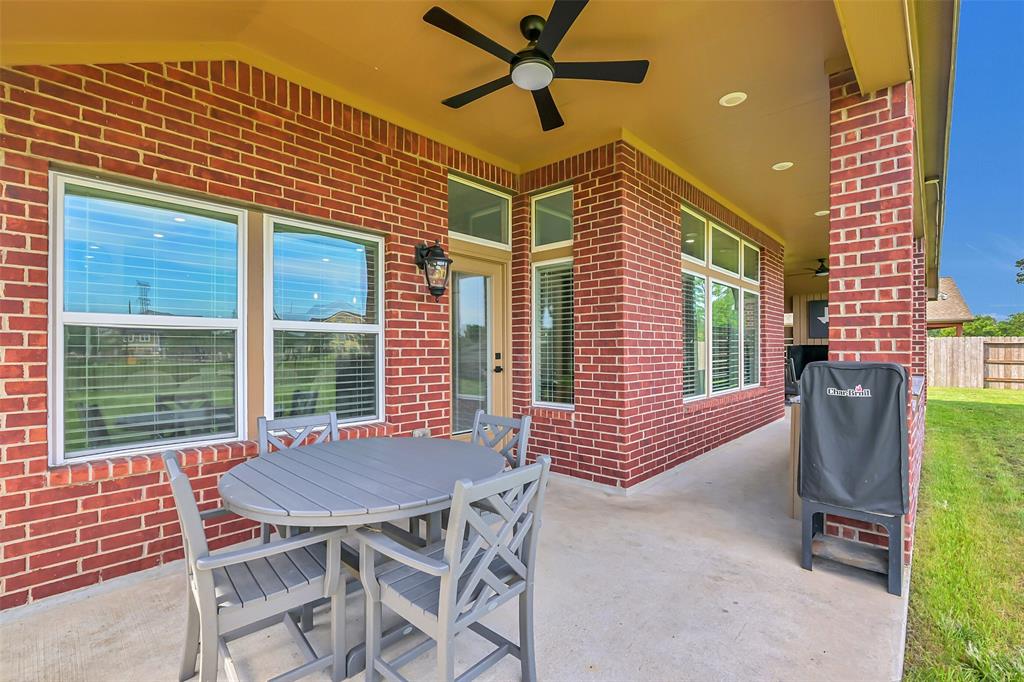10718 Winding Green Drive, Humble, Texas image 10
