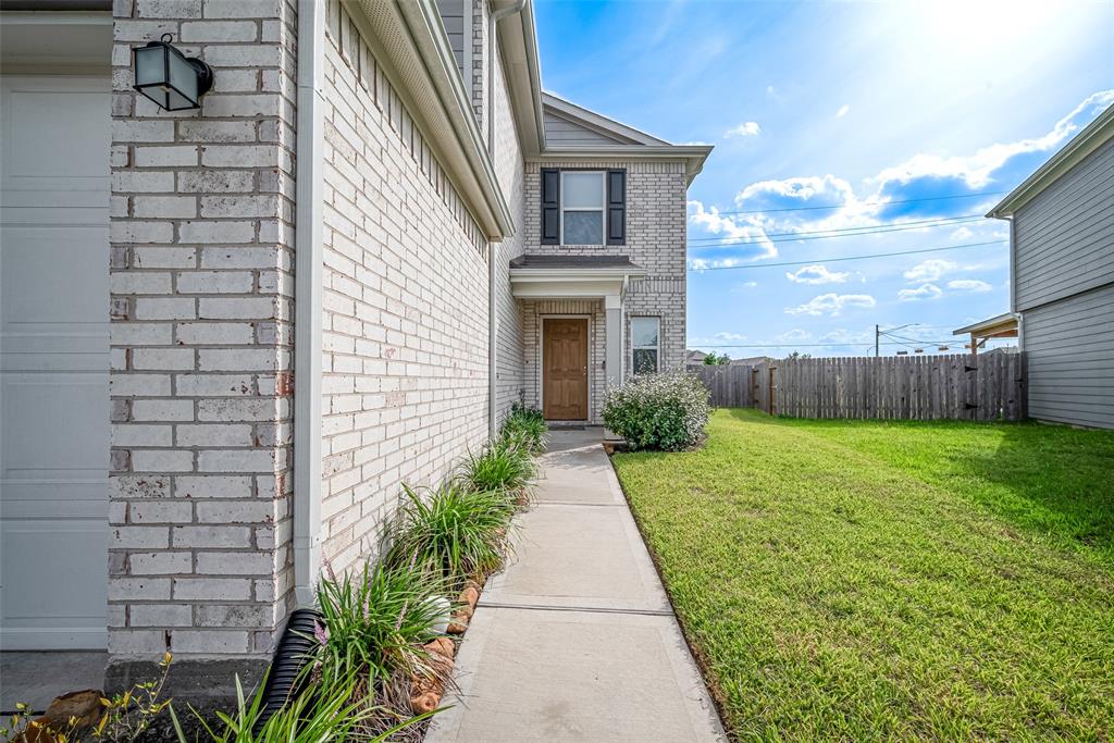 23335 Greenway Creek Lane