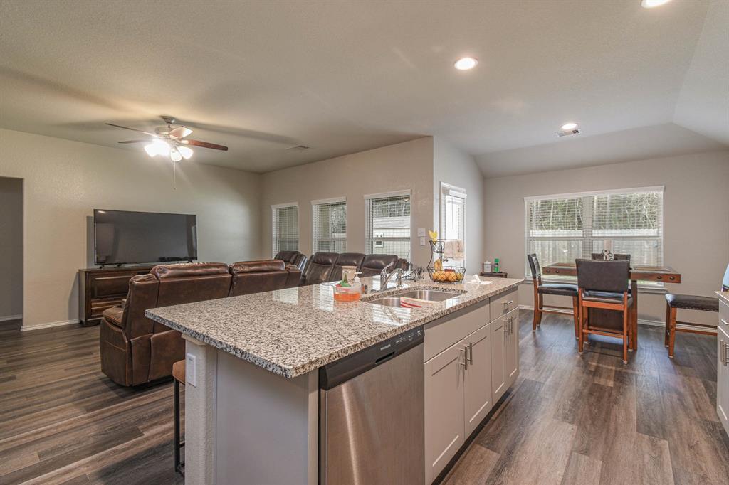 9971 Spring Creek Road, Cleveland, Texas image 10