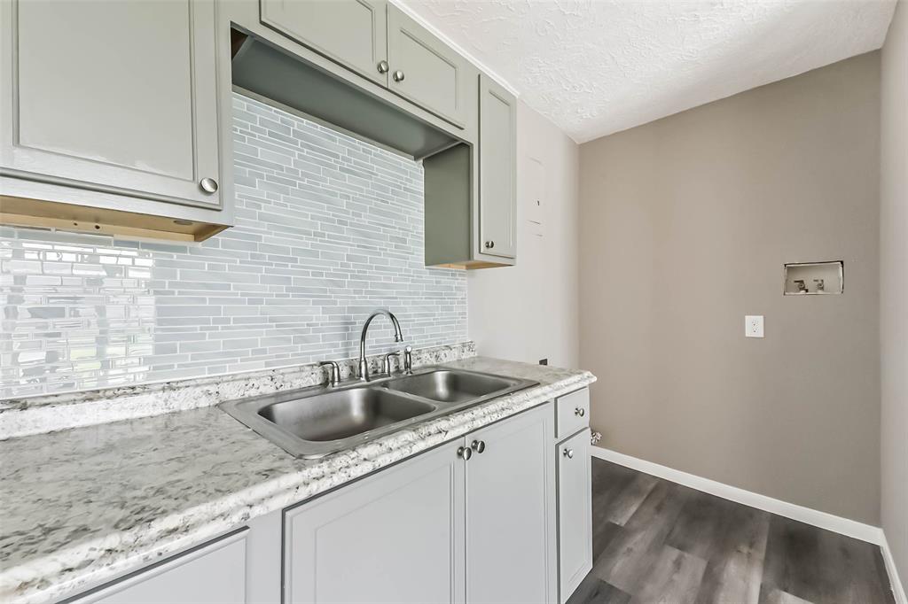 Houston, Texas 77015, United States, 2 Bedrooms Bedrooms, ,1 BathroomBathrooms,Residential,Active,153656