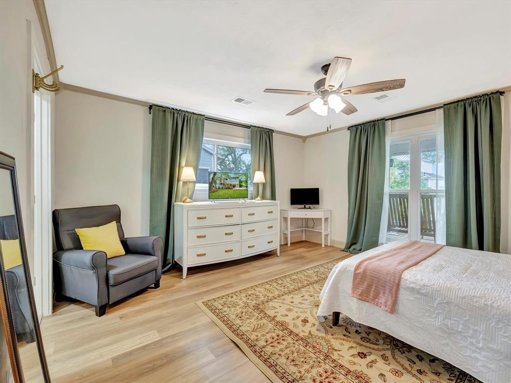 1002 Staples Avenue, Seabrook, Texas image 17