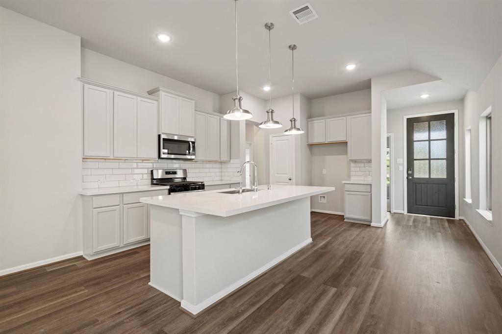 17014 Shimmer Ray Street, Hockley, Texas image 3