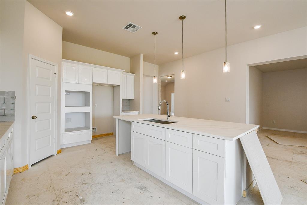 20642 Dynamic Court