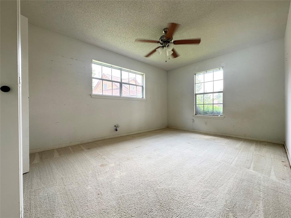 121 Frostwood Drive, Lake Jackson, Texas image 19