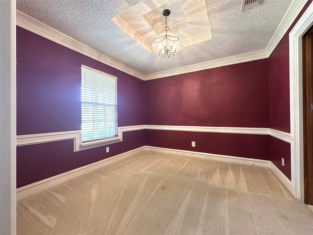 121 Frostwood Drive, Lake Jackson, Texas image 5