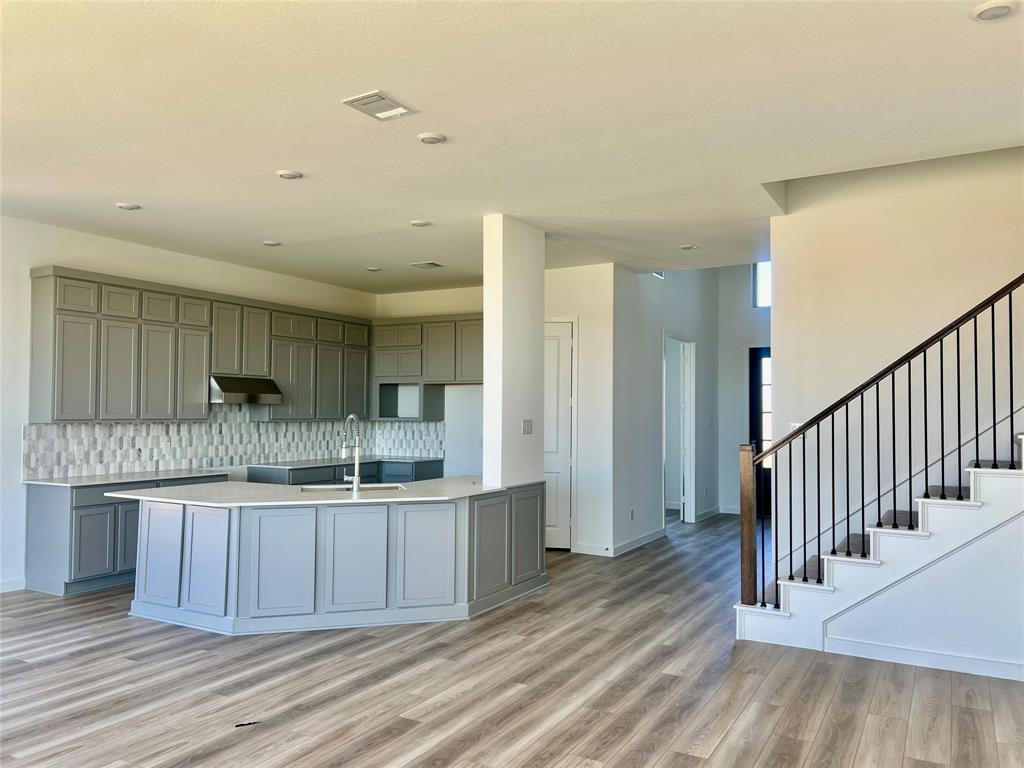 22607 Willow Thicket Way, Cypress, Texas image 2