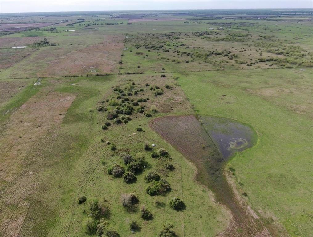 1818 Cr-18, Damon, Texas image 10